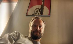 الفنان مكسيم خليل يطلق دعوة للمحاسبة والتضامن